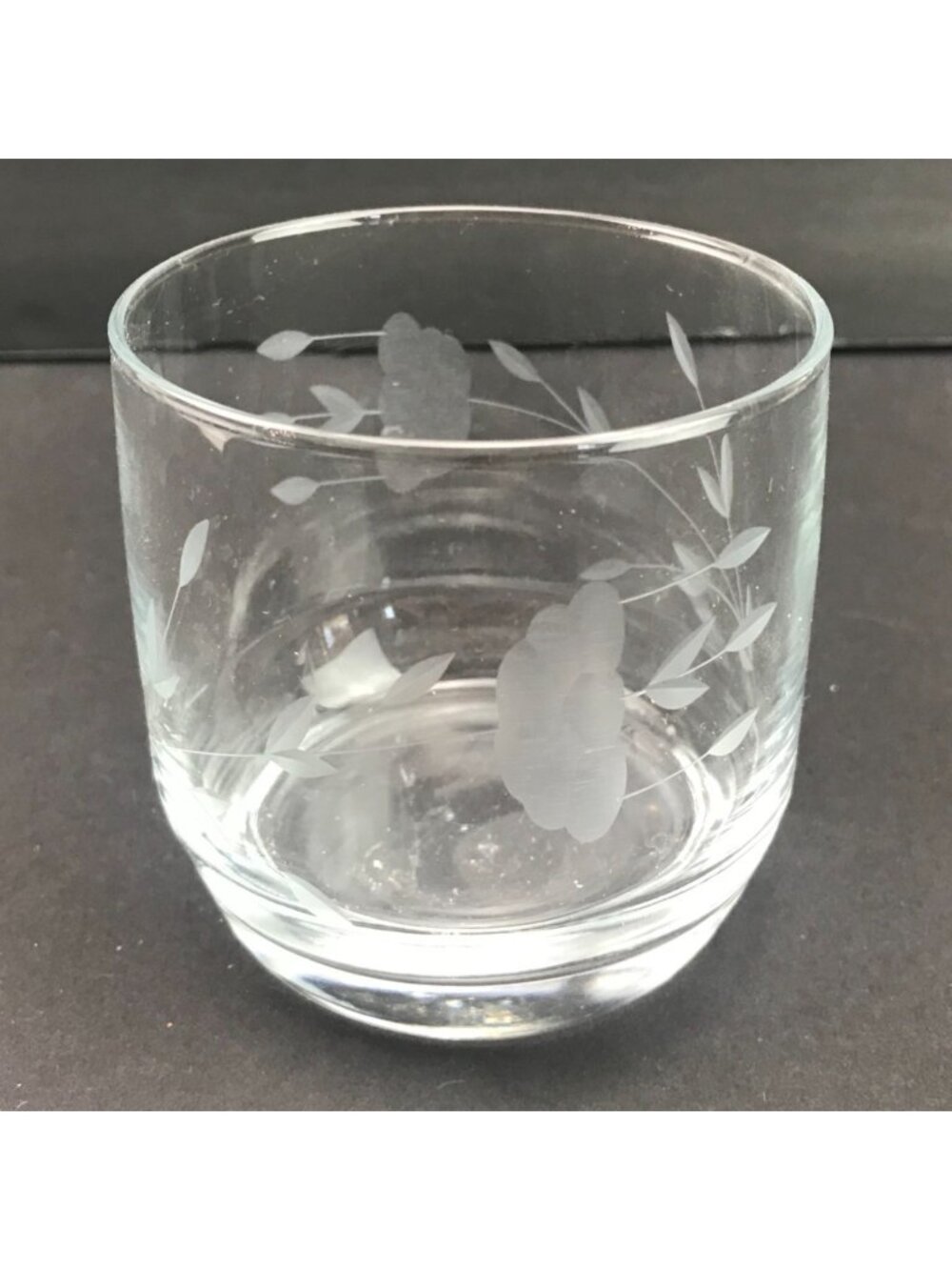 Vintage PrinClear Glass Etched Flower Votive Candle Holder Cup Classic Home Deco